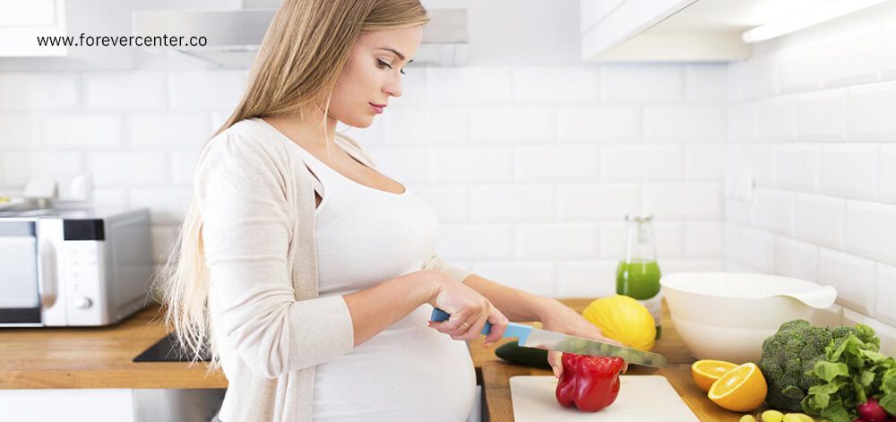 حفظ تناسب اندام در دوران بارداری با محصولات فوراور